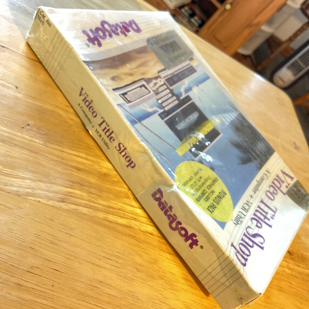 Video Title Shop A Computer & VCR Utility by Datasoft for Atari 64K 1987