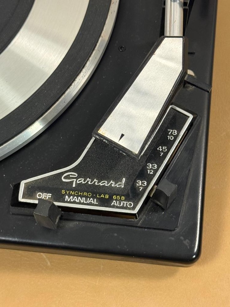 VINTAGE GARRARD SYNCHRO-LAB 65B CONSOLE TURNTABLE