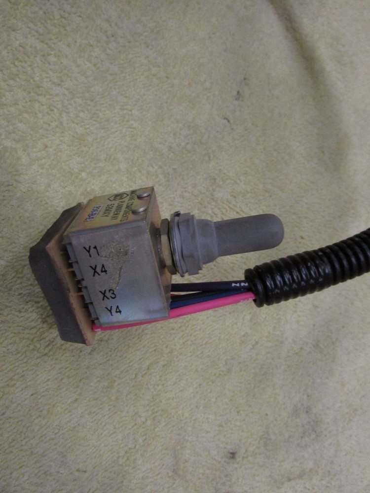 Machine Components 52MXY, B-E-P36, 5 Pos Toggle Switch, 24 Contacts, NOS, L7