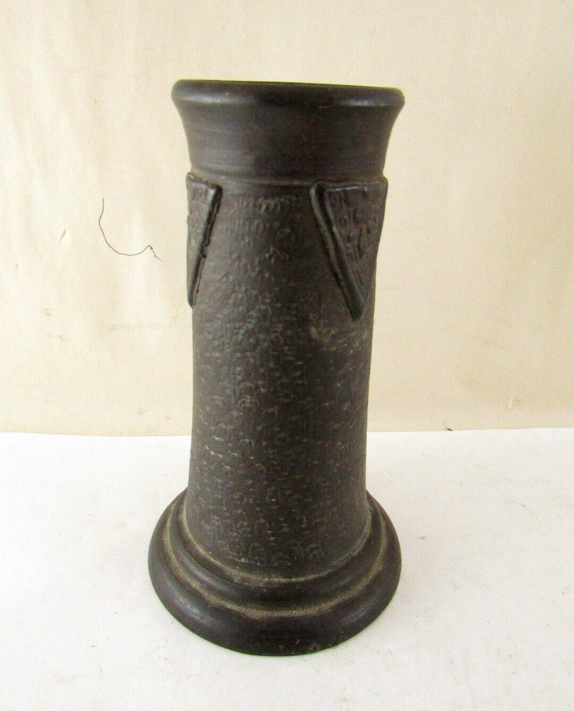 NIPPON Vase Pottery Vase 5 1/2"