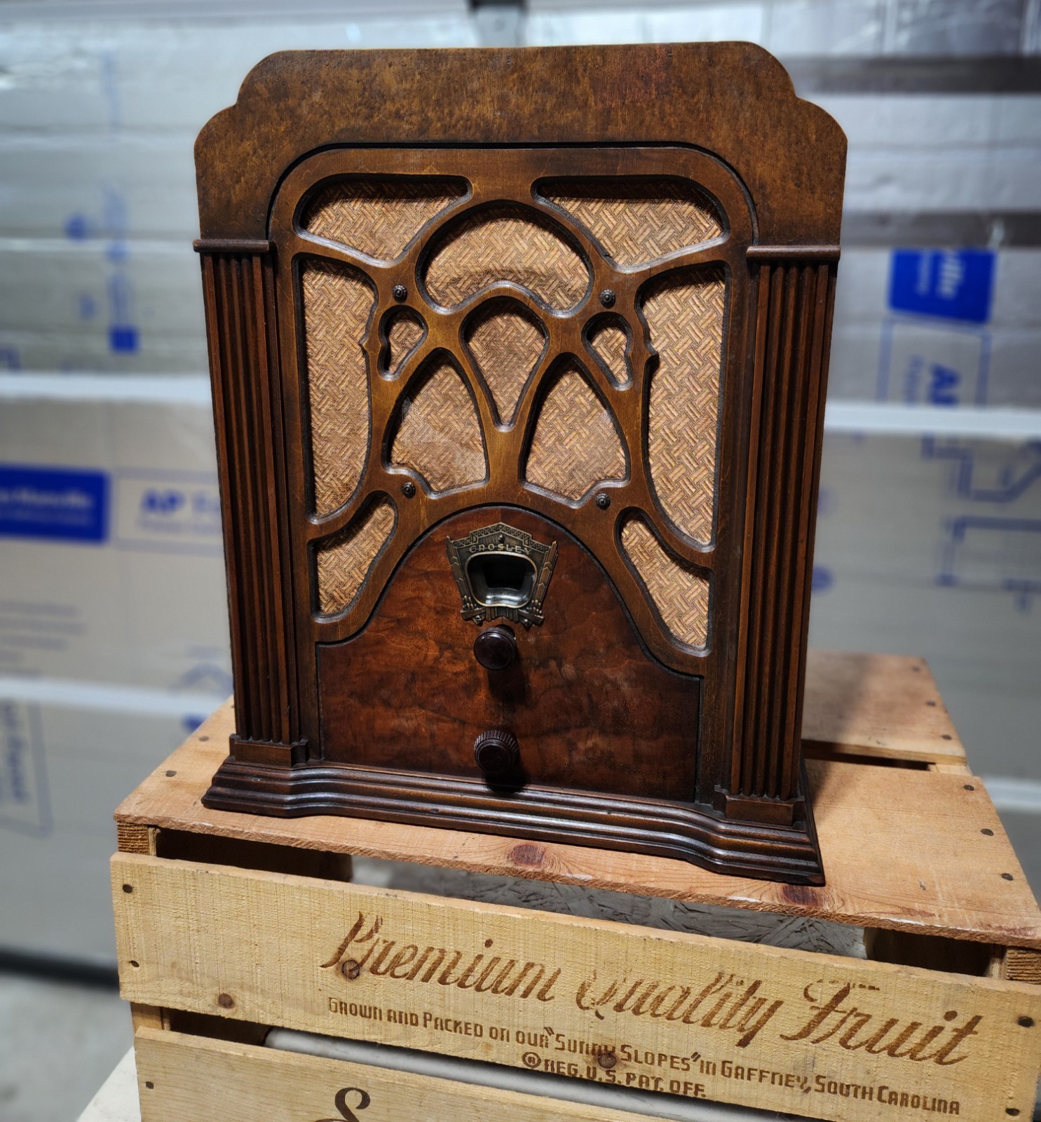 Art Deco CROSLEY Tombstone Table Top Tube Radio 1933/34 ~ Model 184