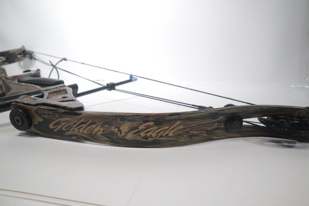 Golden Eagle Compound Bow Easton Quiver and Arrows