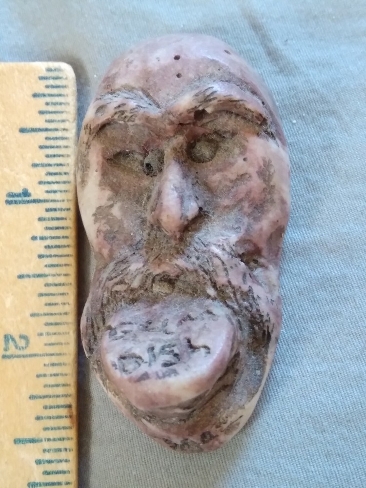 Vintage Man's Face Chewing Gum Dish Rest.