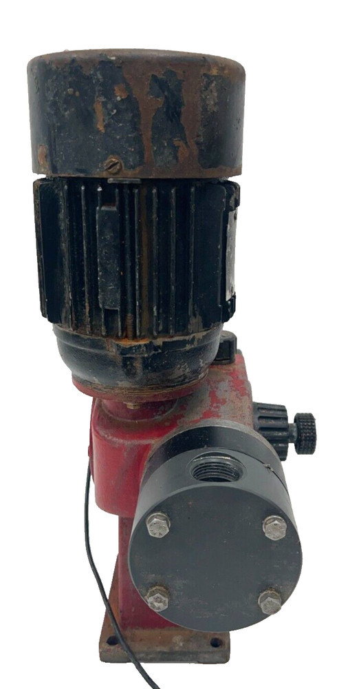 LUTZ-JESCO MODEL MEMDOS E 0104E0076CMB2DD METERING PUMP
