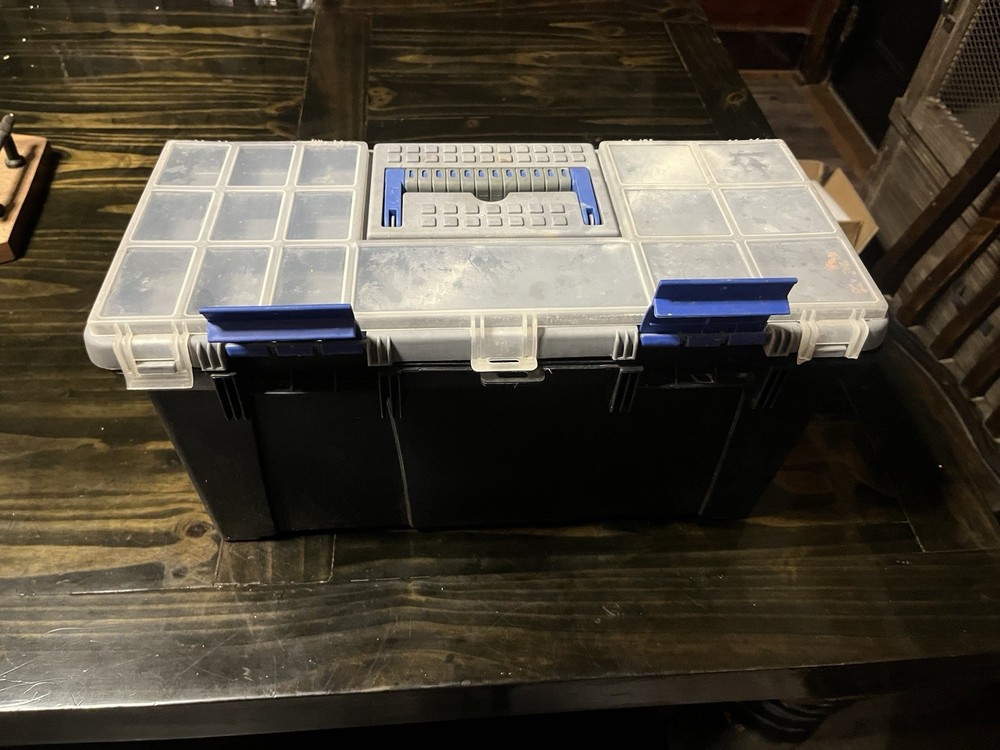 Oster Clipmaster Tool with Case