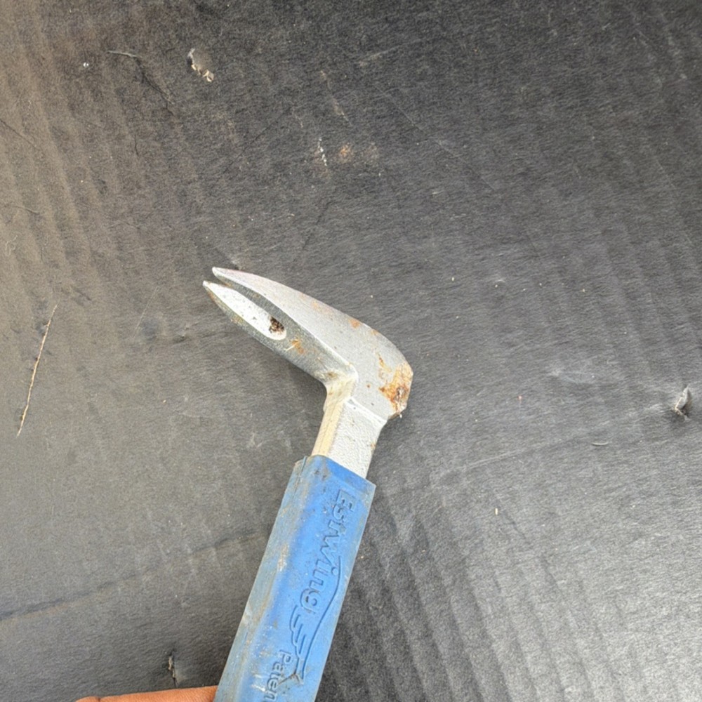 Estwing Steel Nail Puller Pry Bar Blue Handle Silver Finish Single Piece Tool