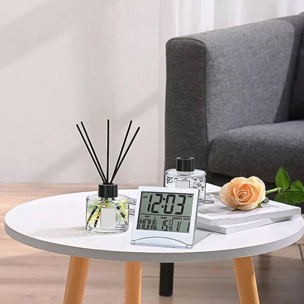 LCD Timer and Temperature Display on Portable Digital Travel Alarm Clock