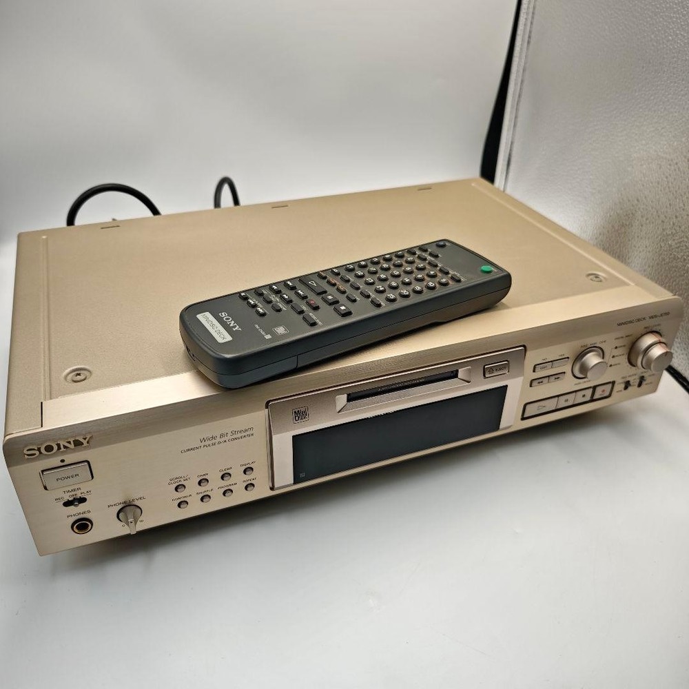 SONY MDS-JE700 MiniDisc Deck MD Recorder Fully Working Remote Included
