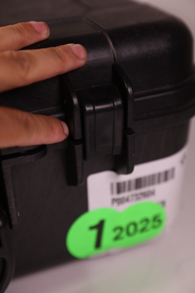 BNC Model 940 Handheld Radiation Isotope Identifier