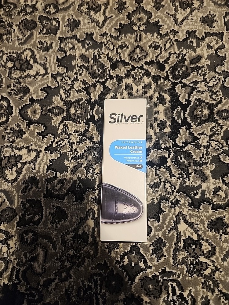 Silver- Intensive Waxed Leather Cream (Black)