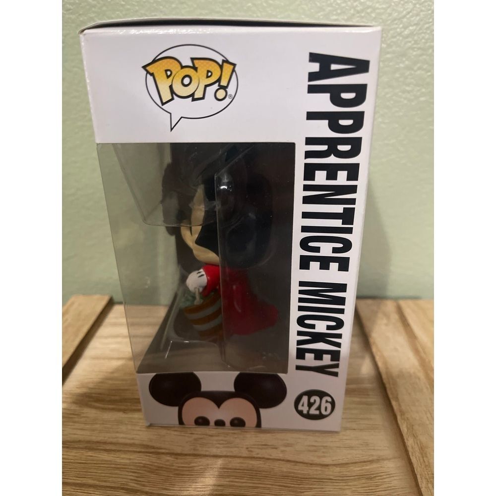 Funko POP! Disney #426 APPRENTICE MICKEY 90 Years ~ Used