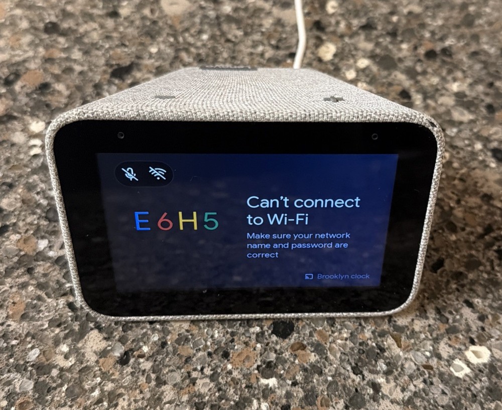 Lenovo Smart Clock with Google Assistant CD24501F Hemp Grey
