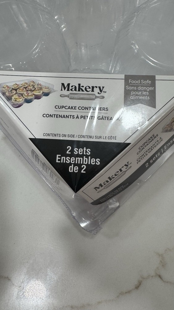 2 sets cupcake container