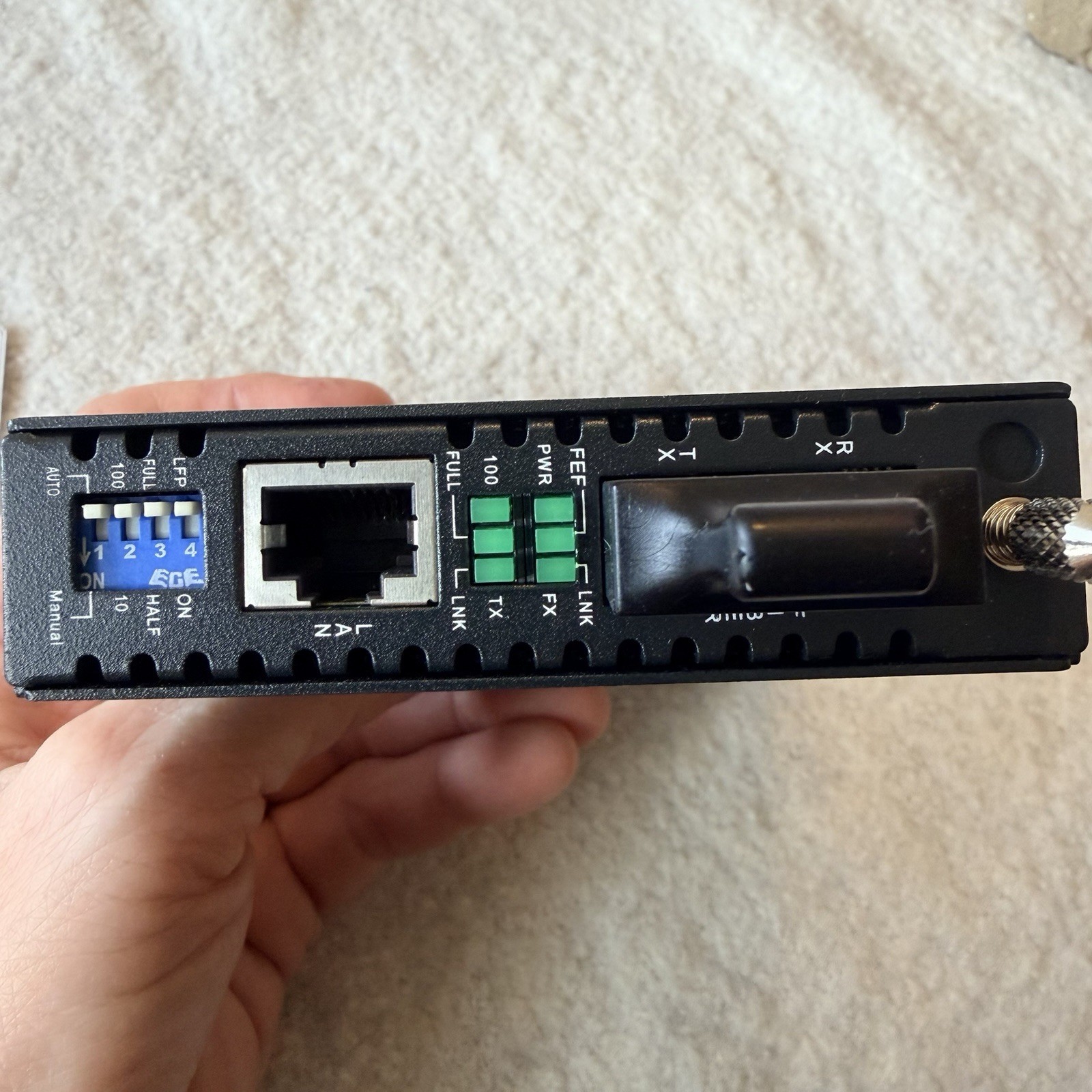 NEW StarTech ET90110SM302 10/100 Mbps Single Mode SC Fiber Media Converter 18.6M