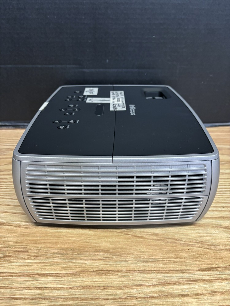InFocus IN2102EP DLP Projector - WORKS #4218