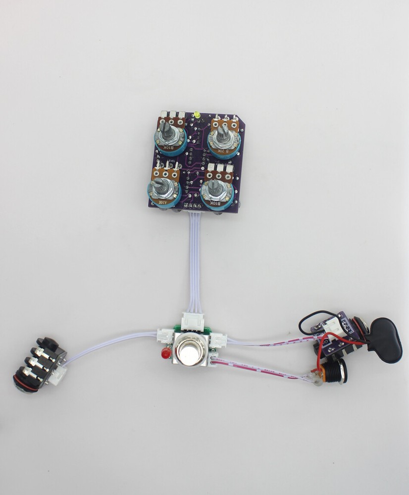 DIY Compressor Guitar Effects Pedal Handmade Finished Board !