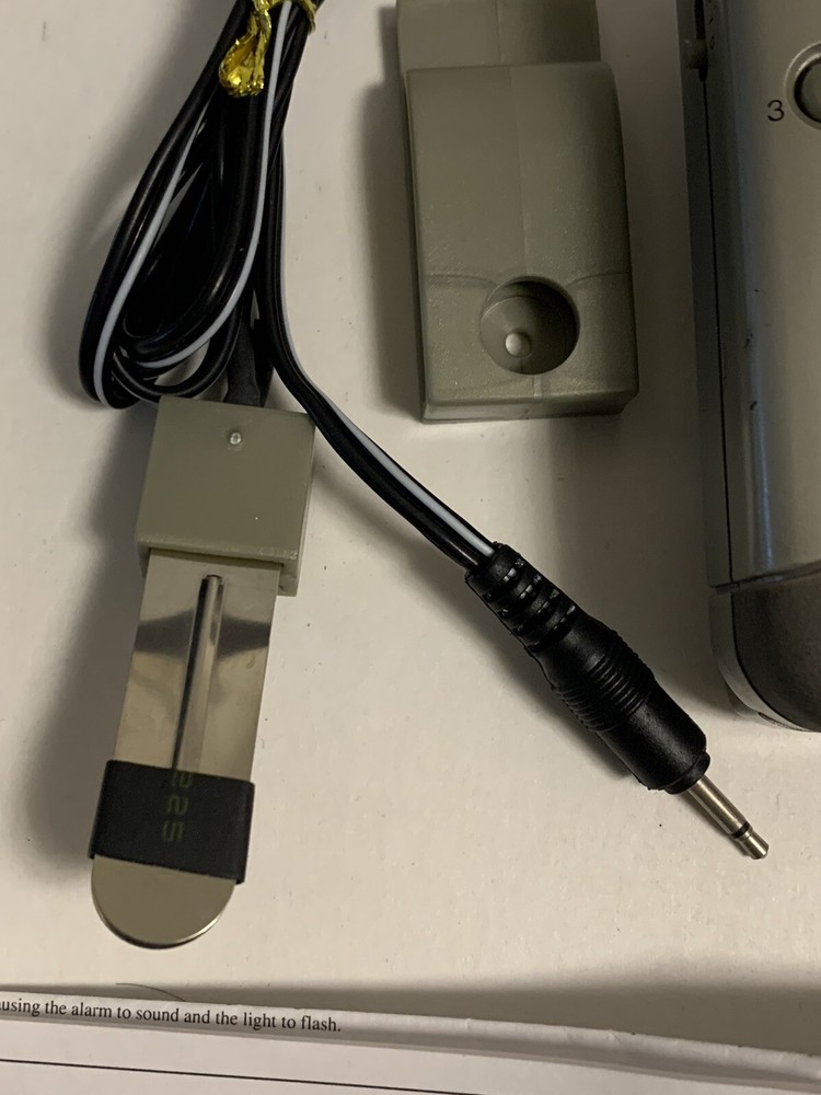 Lorex Handheld Safety & Secrity Bodyguard BG156, Panic (untested)