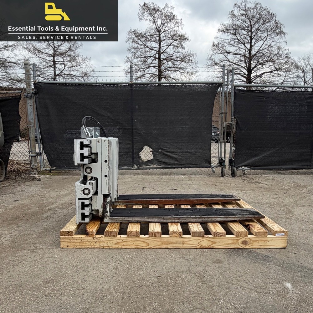 Cascade 40D-CTB-13A 4,000 Lbs. Turn a Fork Forklift Rotating Attachment