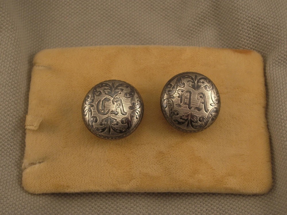 ANTIQUE RUSSIAN SILVER NIELLO CUFF-LINKS WITH MONOGRAMS