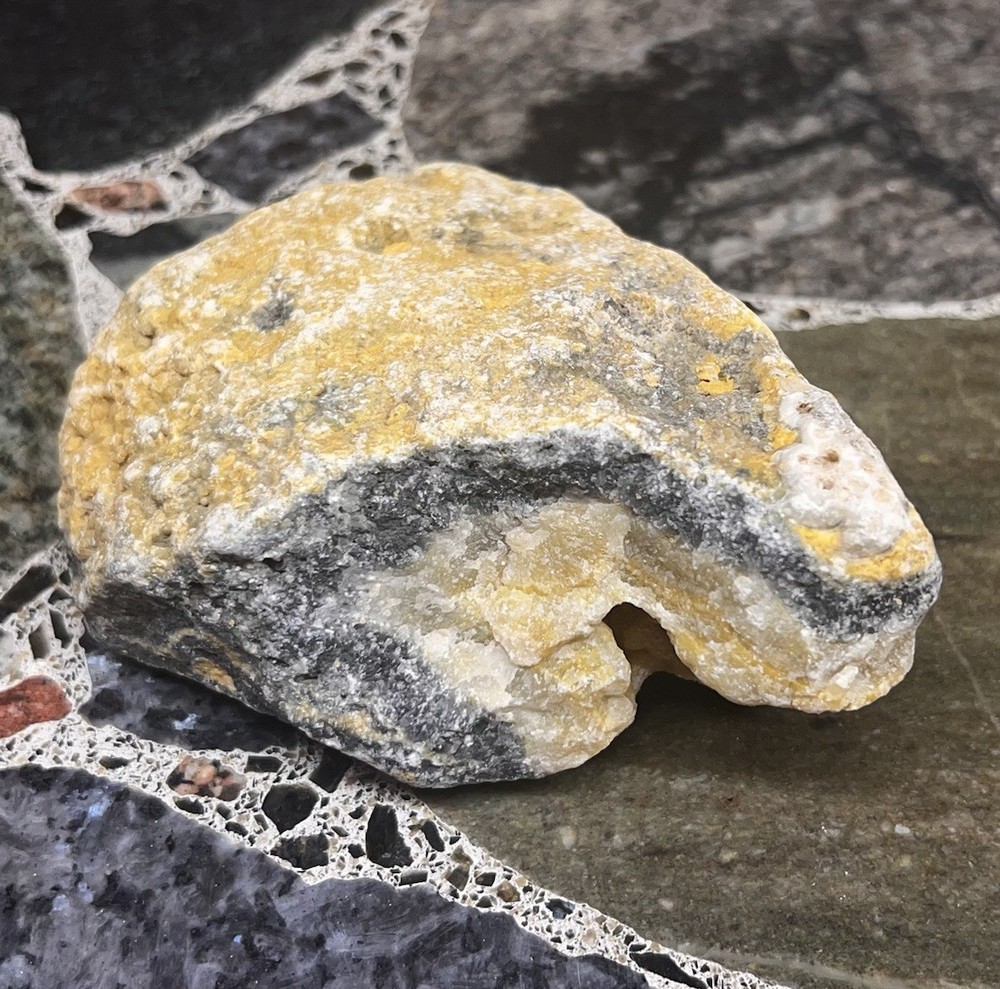 Bumblebee Jasper Rough - Display Specimen - 366 grams