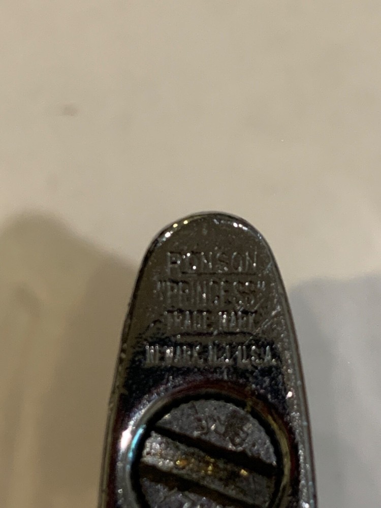 Vintage Ronson Princess Lighter - Untested