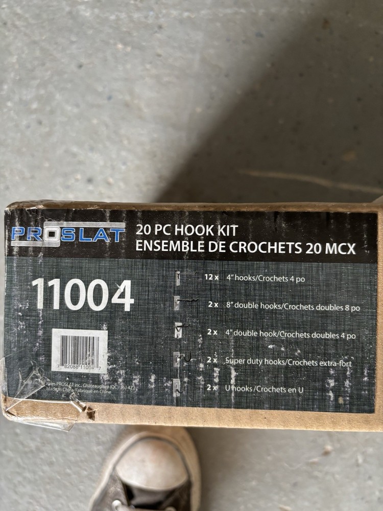 ProSlat 8’ X 4’ SlatWall PVC, With 20PC Hook set