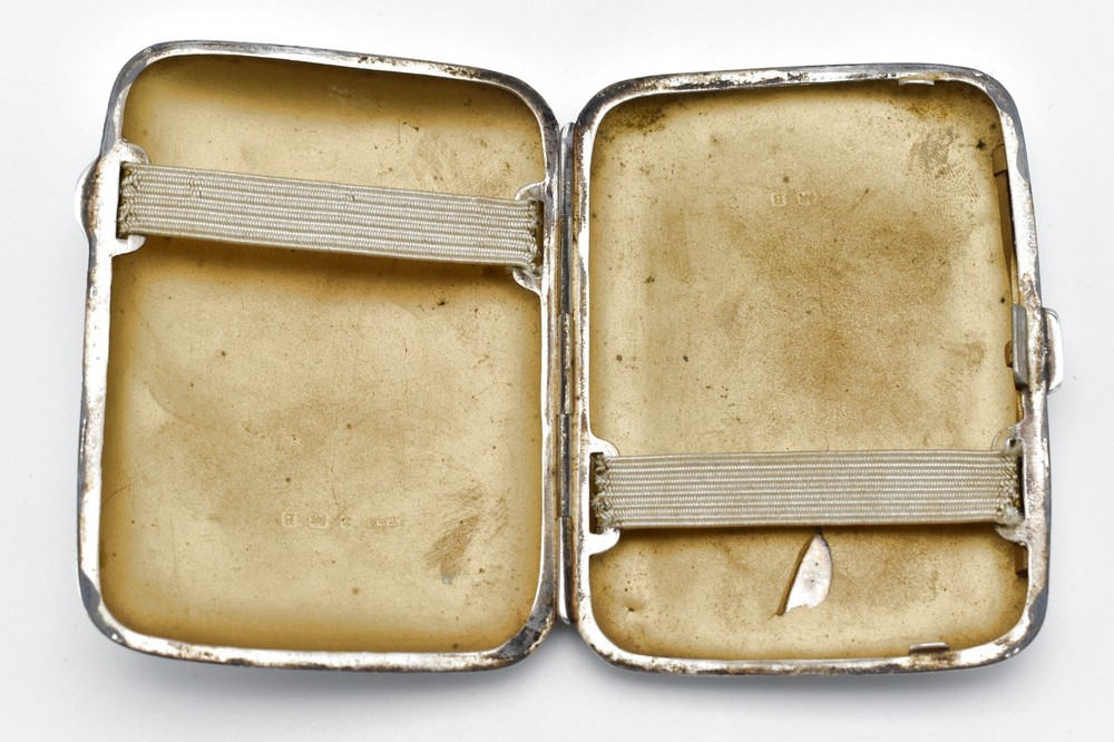 Antique Solid Silver Cigarette Case Pattern Engraved 1926 Acanthus