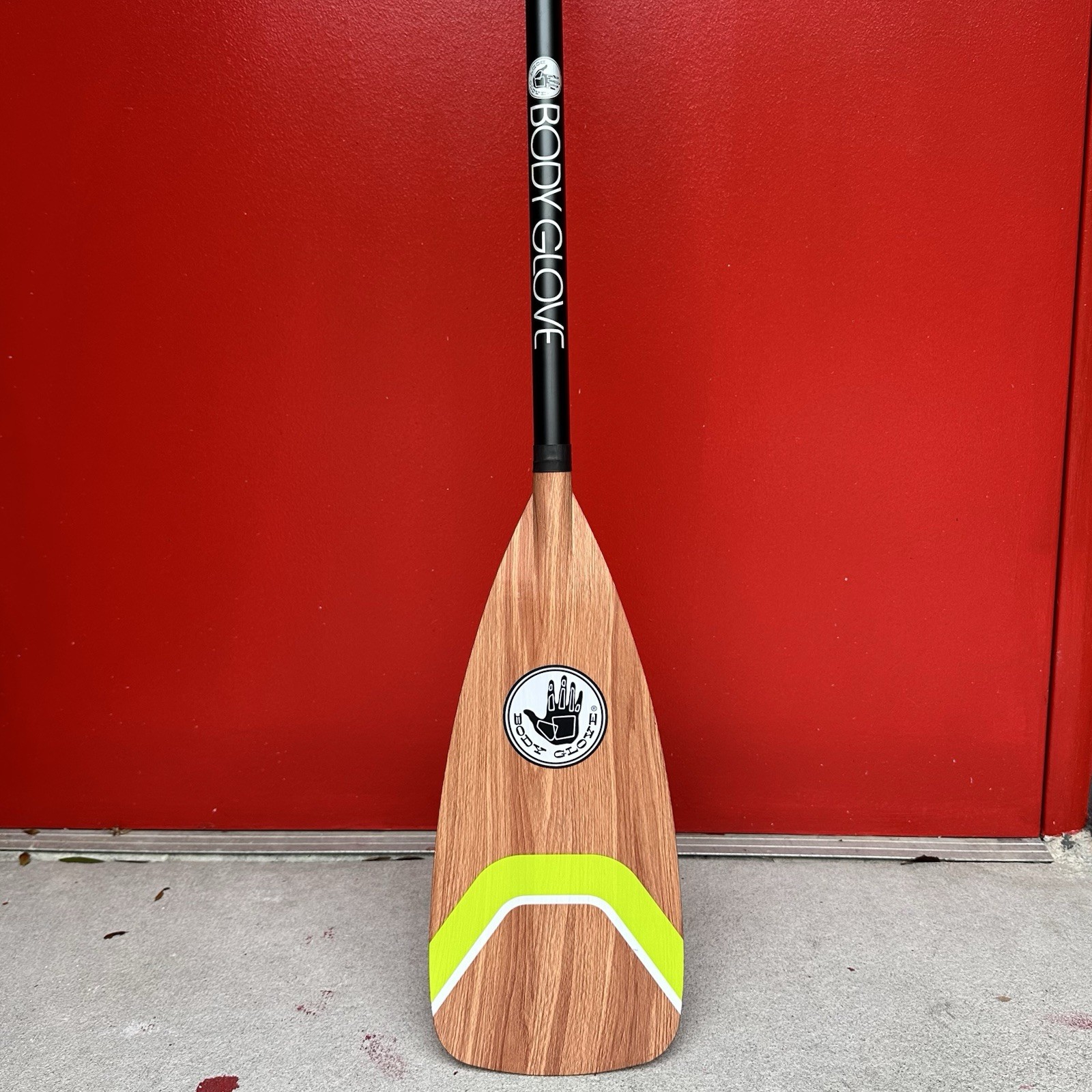 3-Piece Adjustable SUP Paddle –Lightweight, Floating Aluminum Shaft (Body Glove)