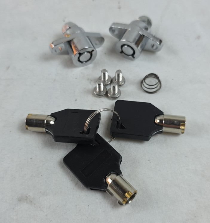 UNBRANDED FOR HARLEY-DAVIDSON 3 KEY SADDLEBAG  LOCK SET