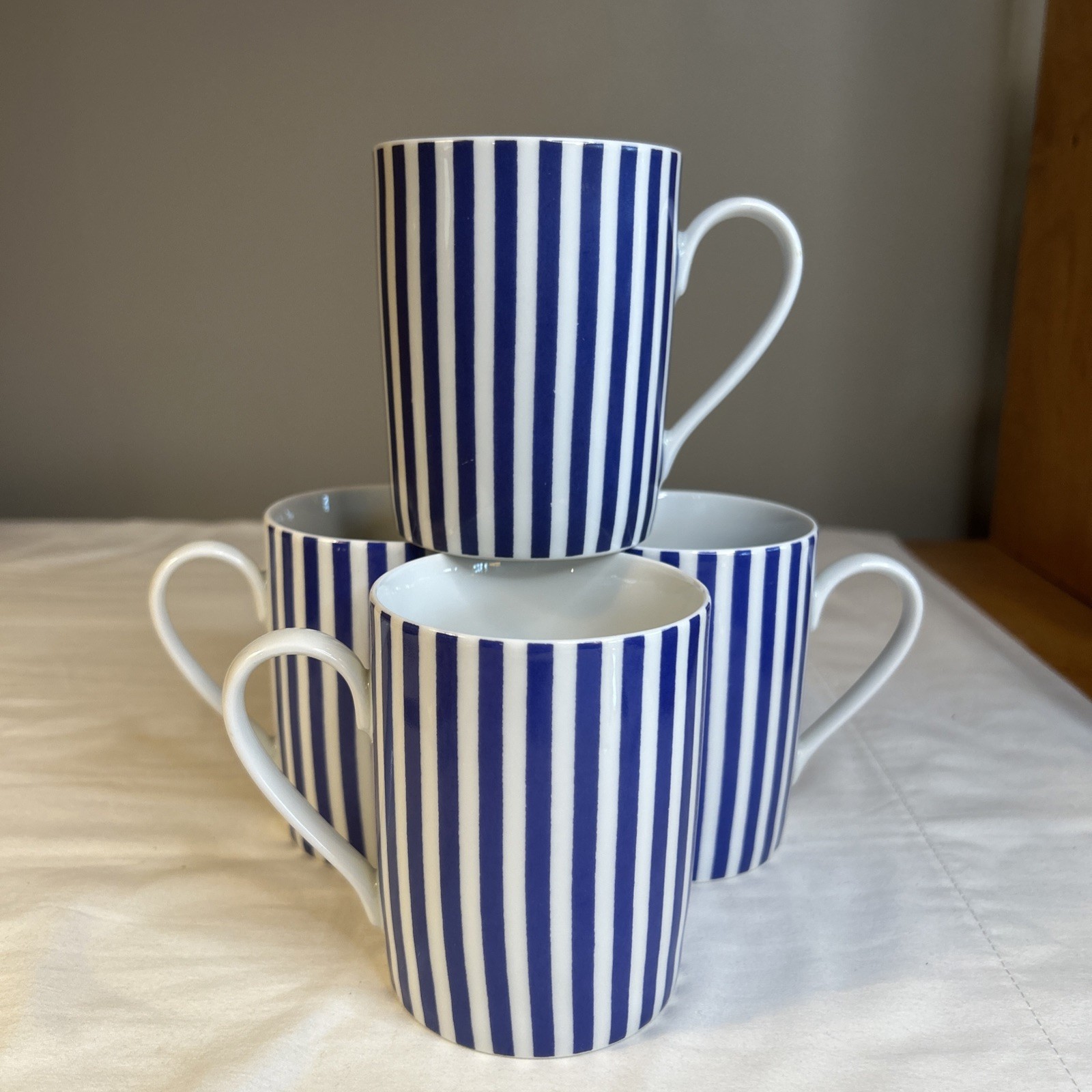 Set of 4 Wawel Made In Poland Porcelain Mug Cup Coffee Tea Stripes Blue White