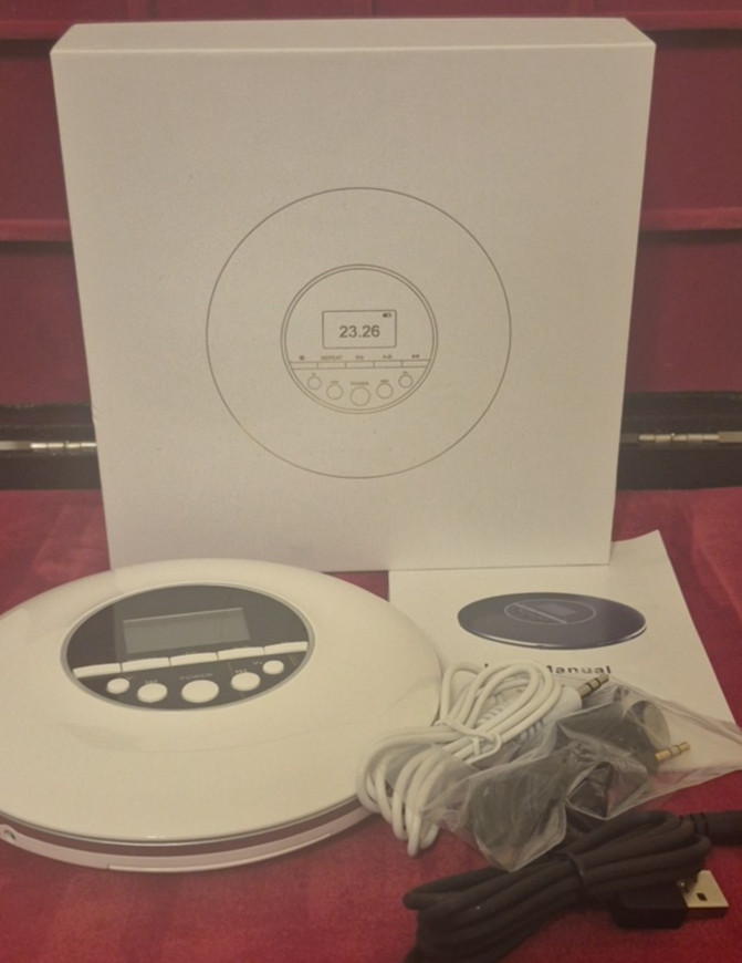 NWT Vintage CD Player Portable Compact CD Discman