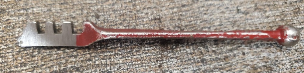 Vintage GLASS CUTTERS RED DEVIL 