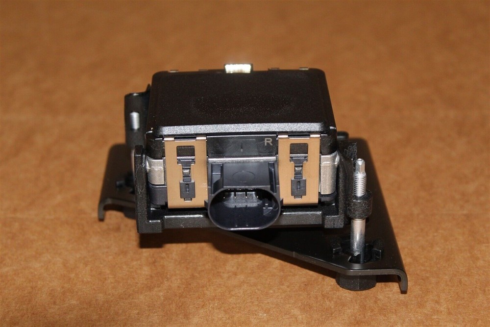Vag Controller With Control Software For Audi A3 Golf 2013-2017 Genuine 5Q090756