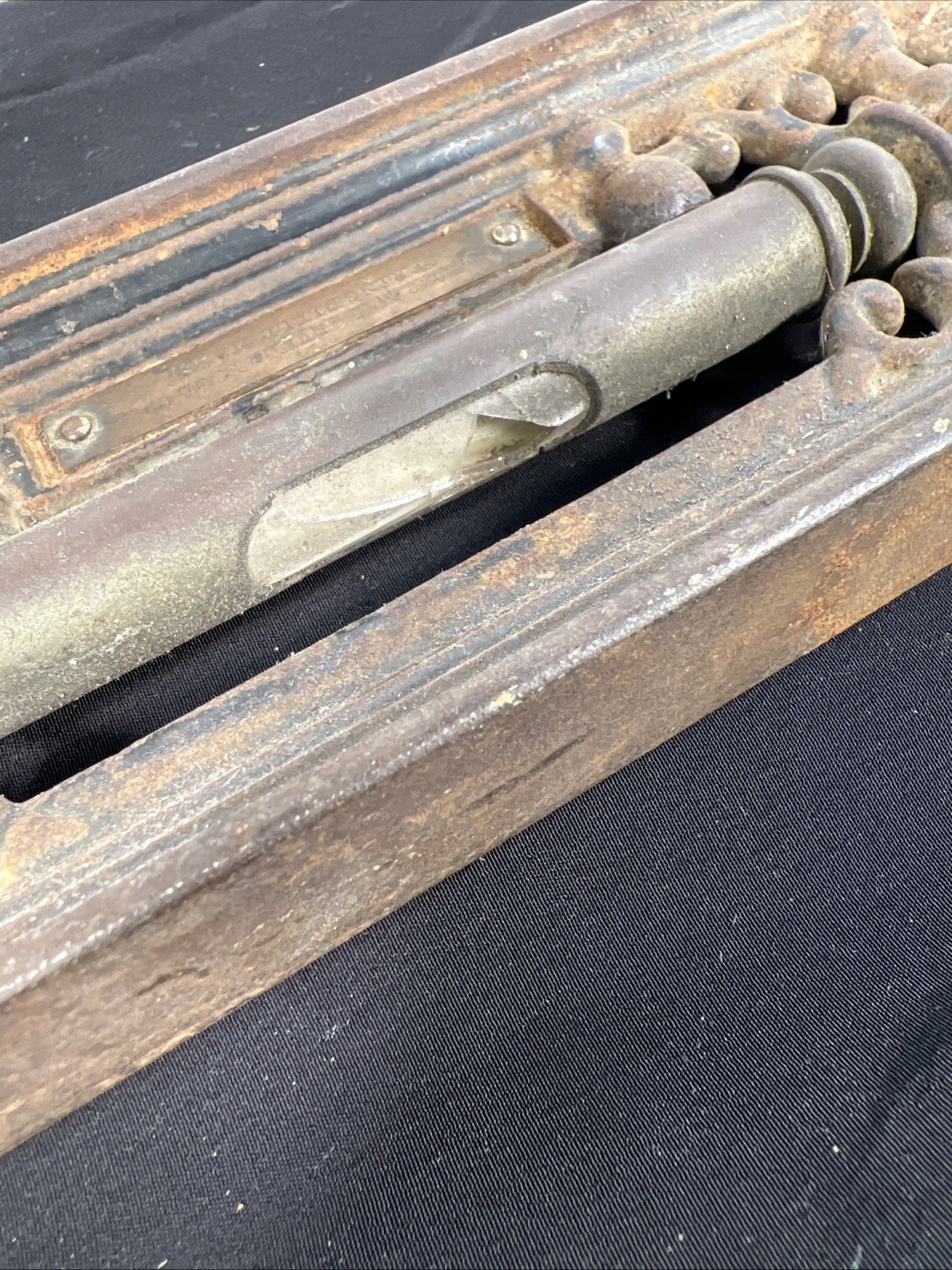 24" The Davis Level & Tool Co Cast Iron Level PAT May 29, 1877 1883 Ornate Old