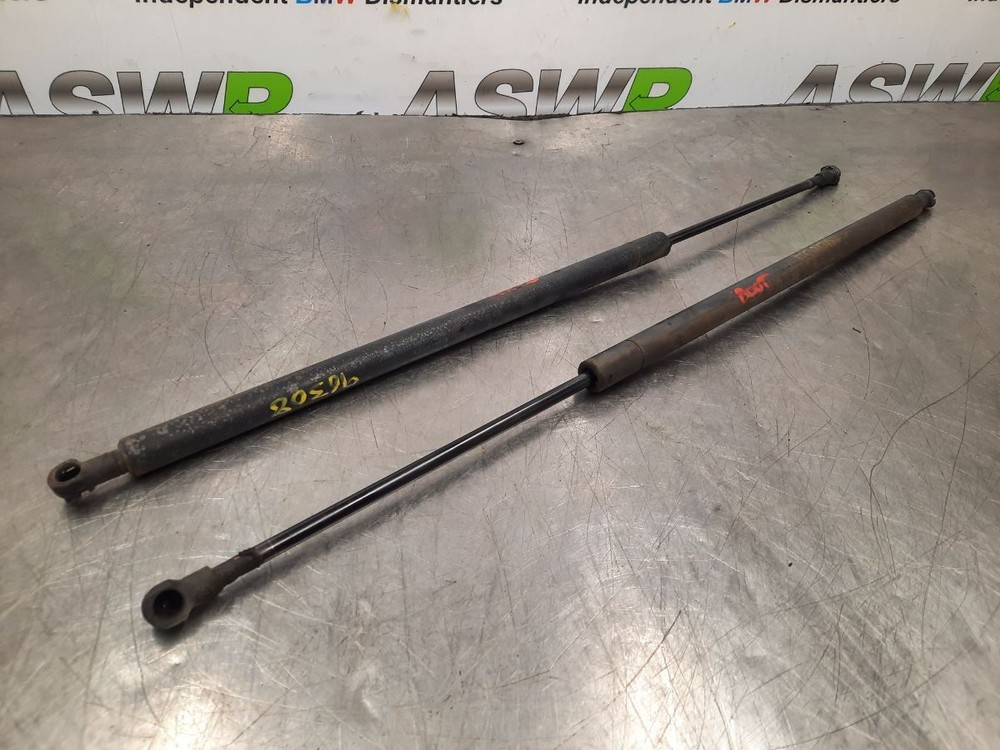 BMW Boot Tailgate Strut Pair E83 X3 51243400379