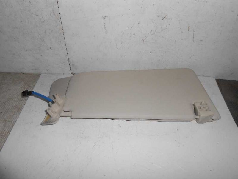 9-5       2005 Sun Visor 27469