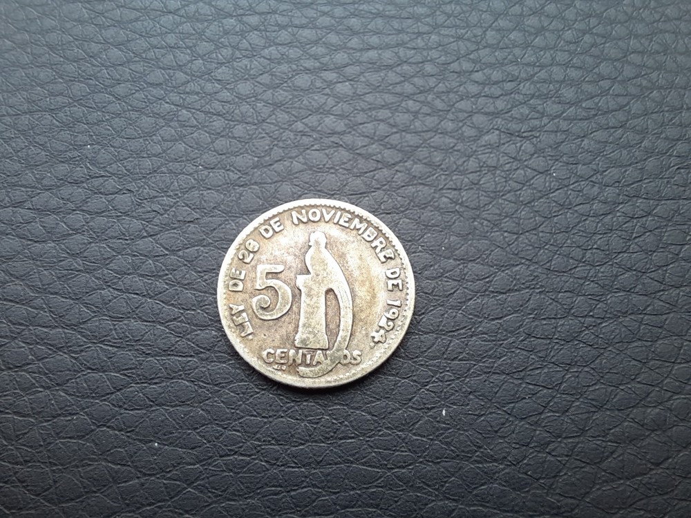 Guatemala 5 Centavos 1945 Silver Coin