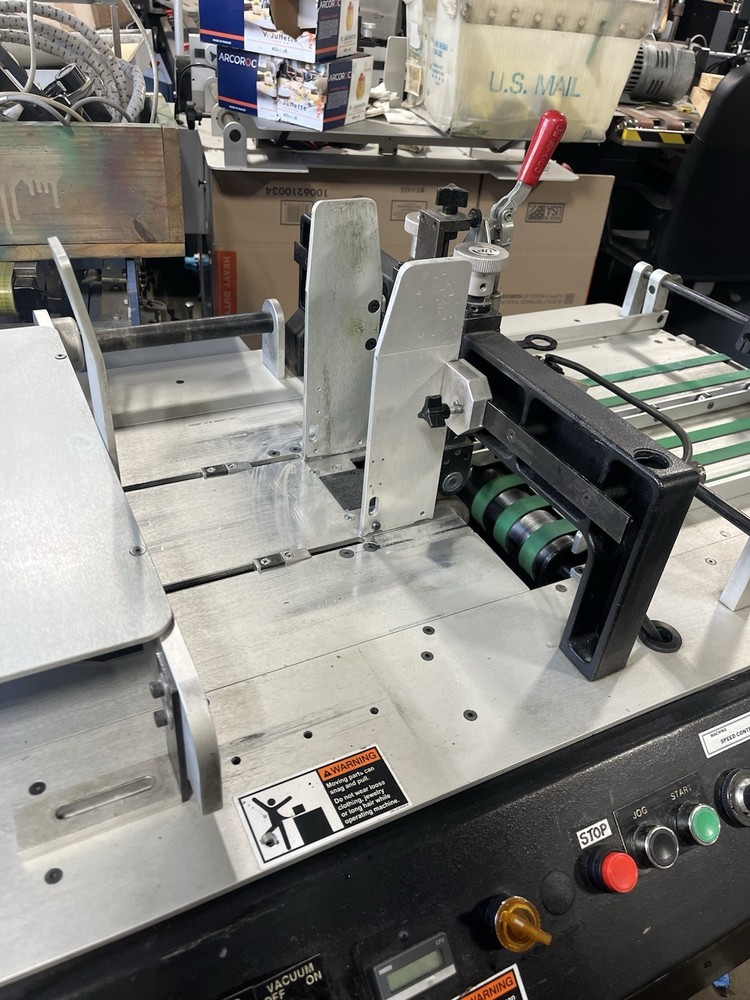 Kirk Rudy KR224DM Shuttle Feeder