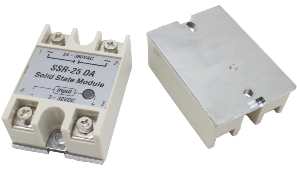 2PCS SSR-25DA Solid State Relays Single Phase 3-32V DC Input to 24-380V AC