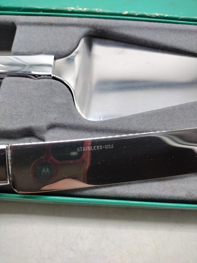 Towle Silversmiths Wedding Cake Server 2pc set Stainless Steel