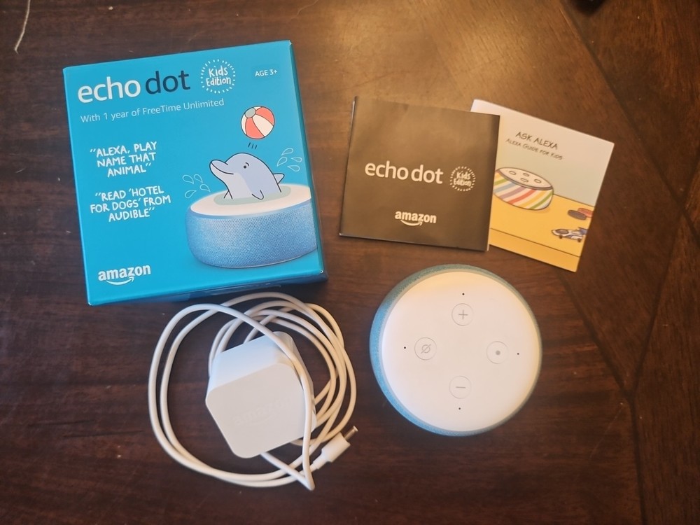 Amazon Echo Dot Kids Edition with Alexa Voice Control - Blue