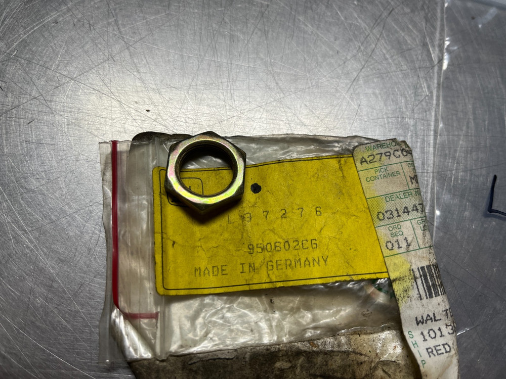L37276   GENUINE  OEM  John Deere   NUT