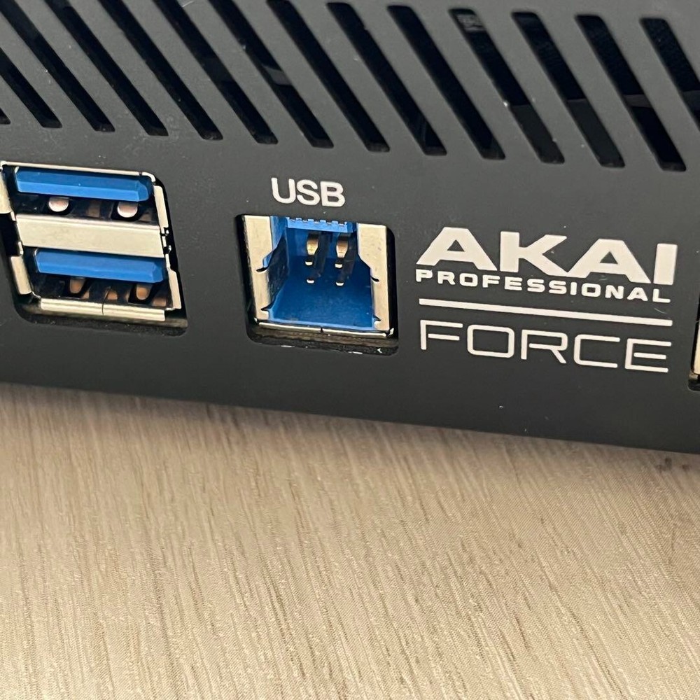 Akai Professional Force Standalone DJ Used Tested