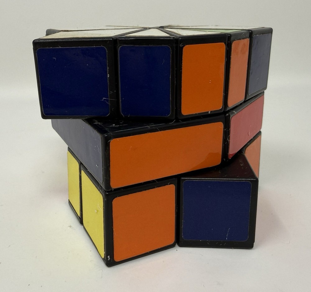 Square-1 Block Puzzle Strategy Hard Retro Brainteaser Irregular Cubes
