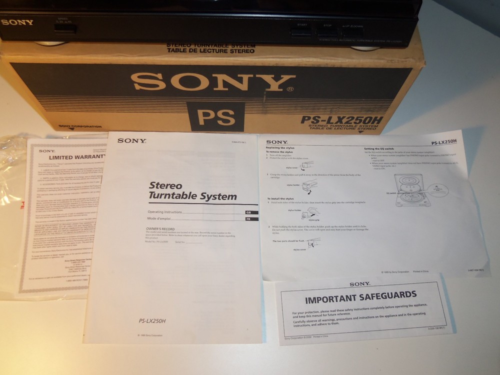 Sony PS-LX250H Automatic Stereo Turntable System Record Player w/ Box (READ)