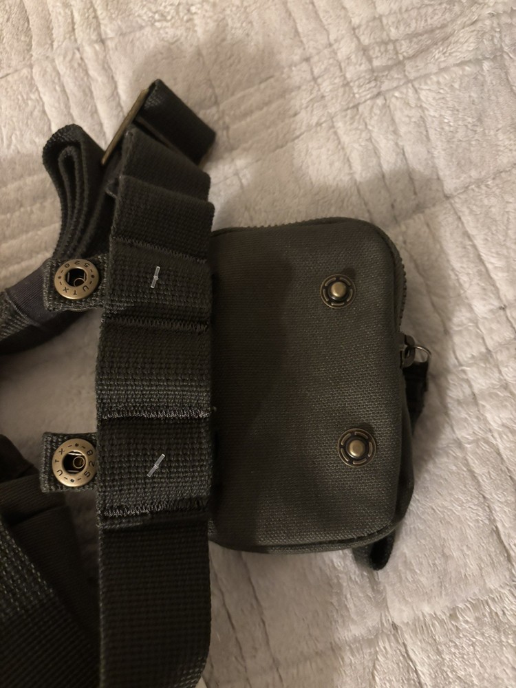 Columbia Star Wars Endor Issue Bottle Sling