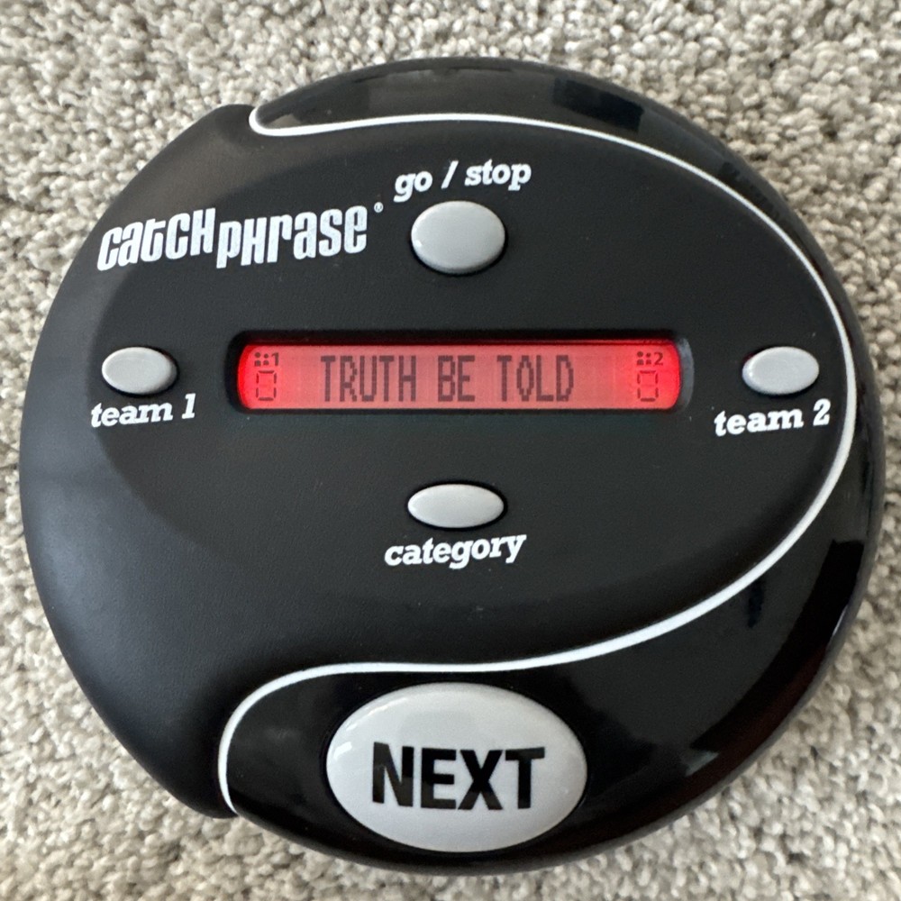 Hasbro Catch Phrase 5000 Words Handheld Electronic Game 2016 Black
