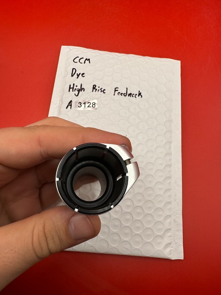 CCM Dye High Rise Feedneck