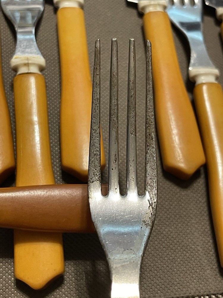 Vintage Butterscotch Bakelite 22pc Silverware Set