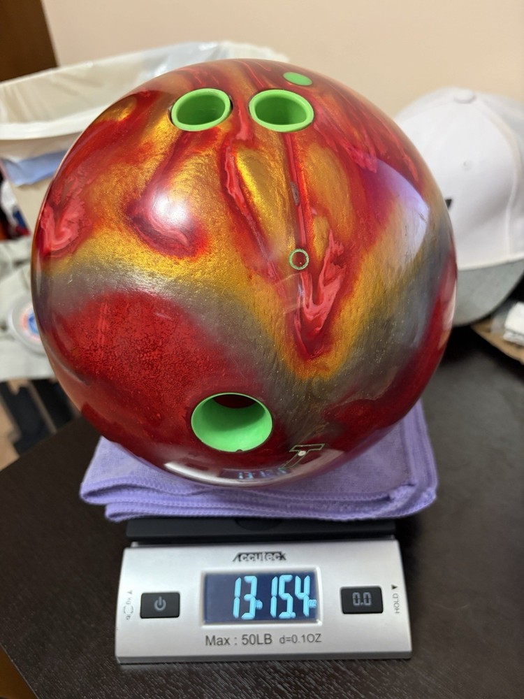 Track Tantrum 14 Lbs Bowling Ball Used